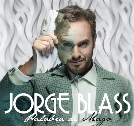 Jorge Blass une cartas y smartphones en su nuevo espectáculo de magia