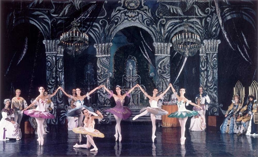 La Russian Stars Ballet Theatre interpreta  ‘La bella durmiente’